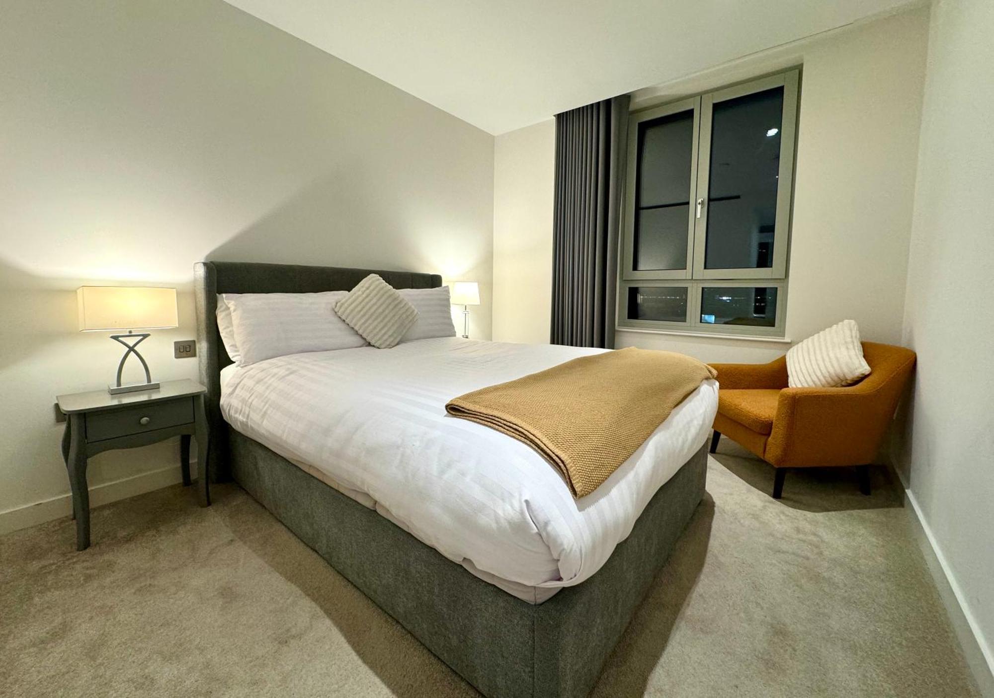 2 Bedroom Luxury Edgware Road By Wild * Londen